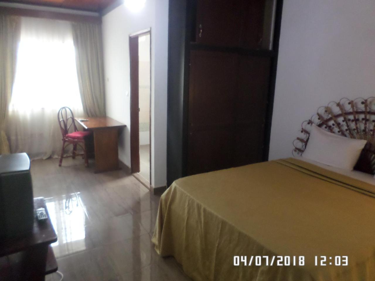 Hotel Azur Yaoundé Exterior foto